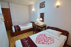 Hotel Iceland Manali - Image 2