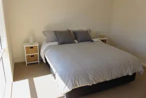Bayview House - Image 4
