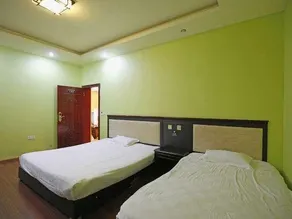 Prajna. Lin Hotel (Mount Emei tourist center) - Image 5