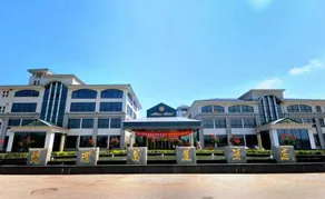 Suzhou Yangcheng Garden Hotel - Image 4