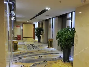 Manke Hotel (Guiyang Huaguoyuan Fengyuqiao) - Image 4