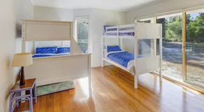 Acacia Lakehouse - Image 5