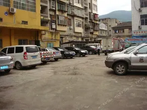 Jinyue Business Hotel - Image 5