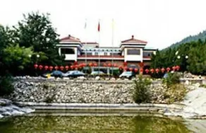 Yishou Shanzhuang - Image 1