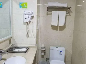 Hongcai Qianziyuan Hotel - Image 4