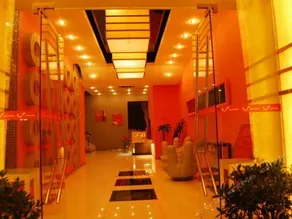 Ji Hotel Liuzhou Wuxing Pedestrian Street Liuhou Park Hotel - Image 2