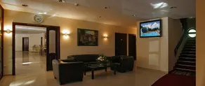 Hotel Kitty - Image 5
