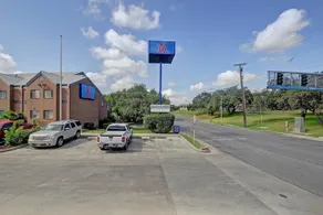 Motel 6 San Antonio Medical Center South - Image 3