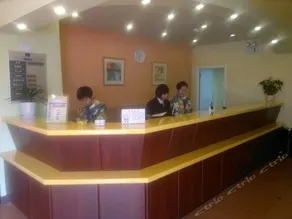 Home Inn Hangzhou Wulin Plaza Wenhui Road - Image 3