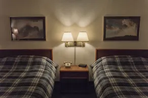 Hotel New Castle IN Hwy 3 - Image 4