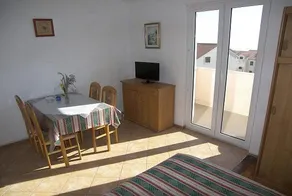 Apartmani Zlatni Rat - Image 2
