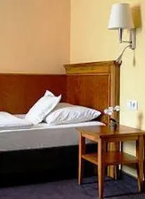 Jaumanns Hotel - Image 2