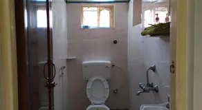 Chandannagore Guest House - Image 5