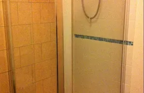 Tulip Serviced Apartments - Image 4
