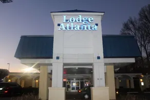 Lodge Atlanta - Image 2