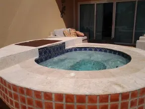 3 BR Condo with Hot Tub - Image 2
