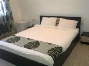 Anacris Guesthouse - Image 2