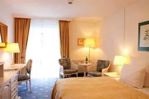 Palais am See - Image 3