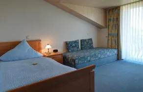 Wrege Burghotel - Image 4
