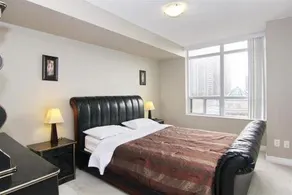 Executive Stay At Ovation Square One - Image 4