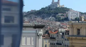 Lovely place near Vieux Port - Image 5
