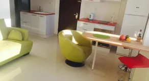 Alexsea Apartment - Image 5