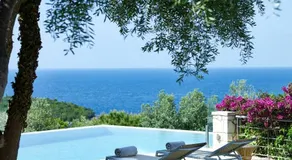 Villa Ioli- Beachfront Luxury Residence - Image 2
