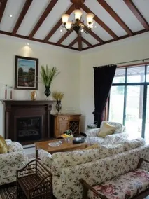 Suzhou Greendoor Resort Hotel - Image 4