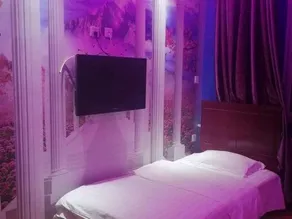 Home Away From Home Business Inn - Image 3