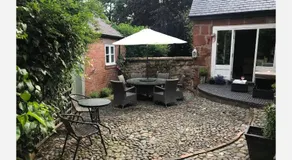 Pear Tree Cottage - Image 2