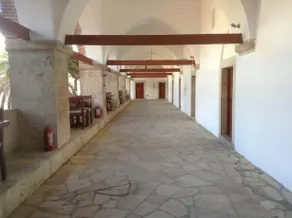 Club Caravanserail - Image 4