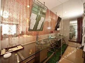 Junyi Hotel (Fuzhou Dongjiekou Metro Station, Sanfang Qixiang) - Image 4