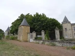Le Logis De La Foret - Image 1