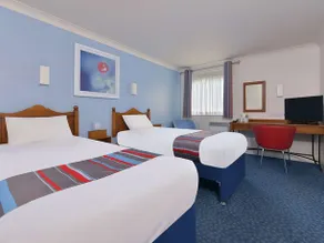 Travelodge Oldham Chadderton Hotel - Image 4