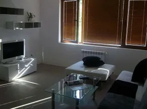 Bulhotel Pritzker Apartment - Image 3