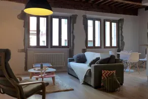 Au coeur de la vieille ville - Image 3