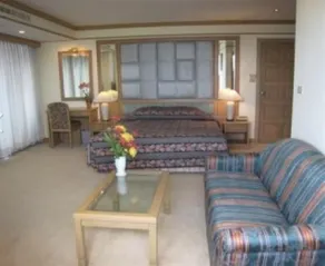 Floraville Serviced Apartment - Image 2