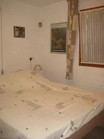 Bungalow Claret - Image 3