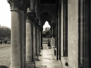 The Walton Hotel - Image 2