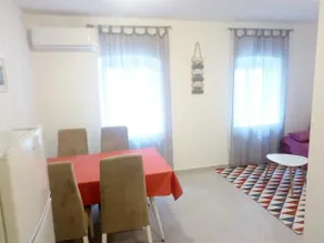 Apartment in a small village near the beach - Image 3