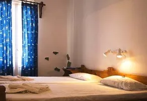 Sakis Rooms & Apartments - Image 5