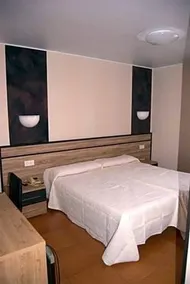 Hotel Palacio de los Vallados - Image 2