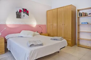 Verdaguer Home - Image 4