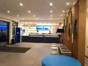 Hanting Express Shanghai Hongqiao Jinhui Road - Image 2