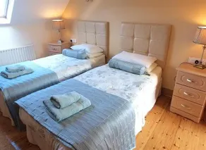 Sea Crest Farmhouse B&B - Image 2