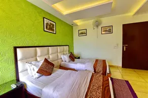 Hotel D2M - Image 5
