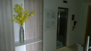 Easy Club 308 - Image 2