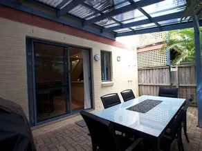 Belongil Beach Apartment - Image 4