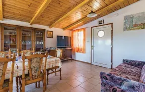 Holiday home Ana Fazana - Image 2