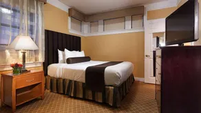 Best Western Plus Hospitality House - Image 4